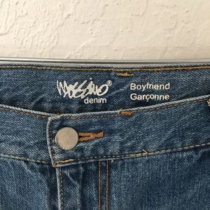 Mosimo Distressed Jeans